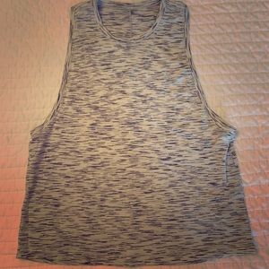 Lululemon Gray/black tank
